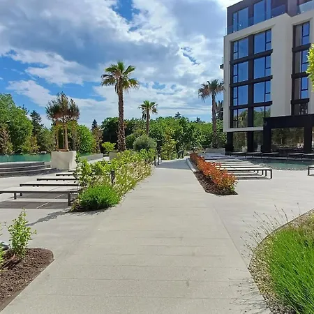 Marine Deluxe Apartment *