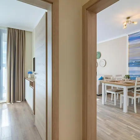 Marine Deluxe Апартамент Св. Св. Константин и Елена