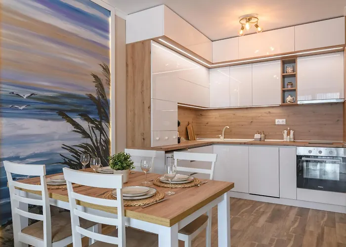 Marine Deluxe * Sweti Konstantin i Sweta Elena